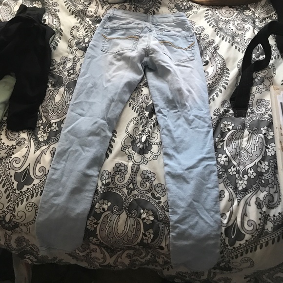 Two pairs of jeans! - Picture 2 of 4