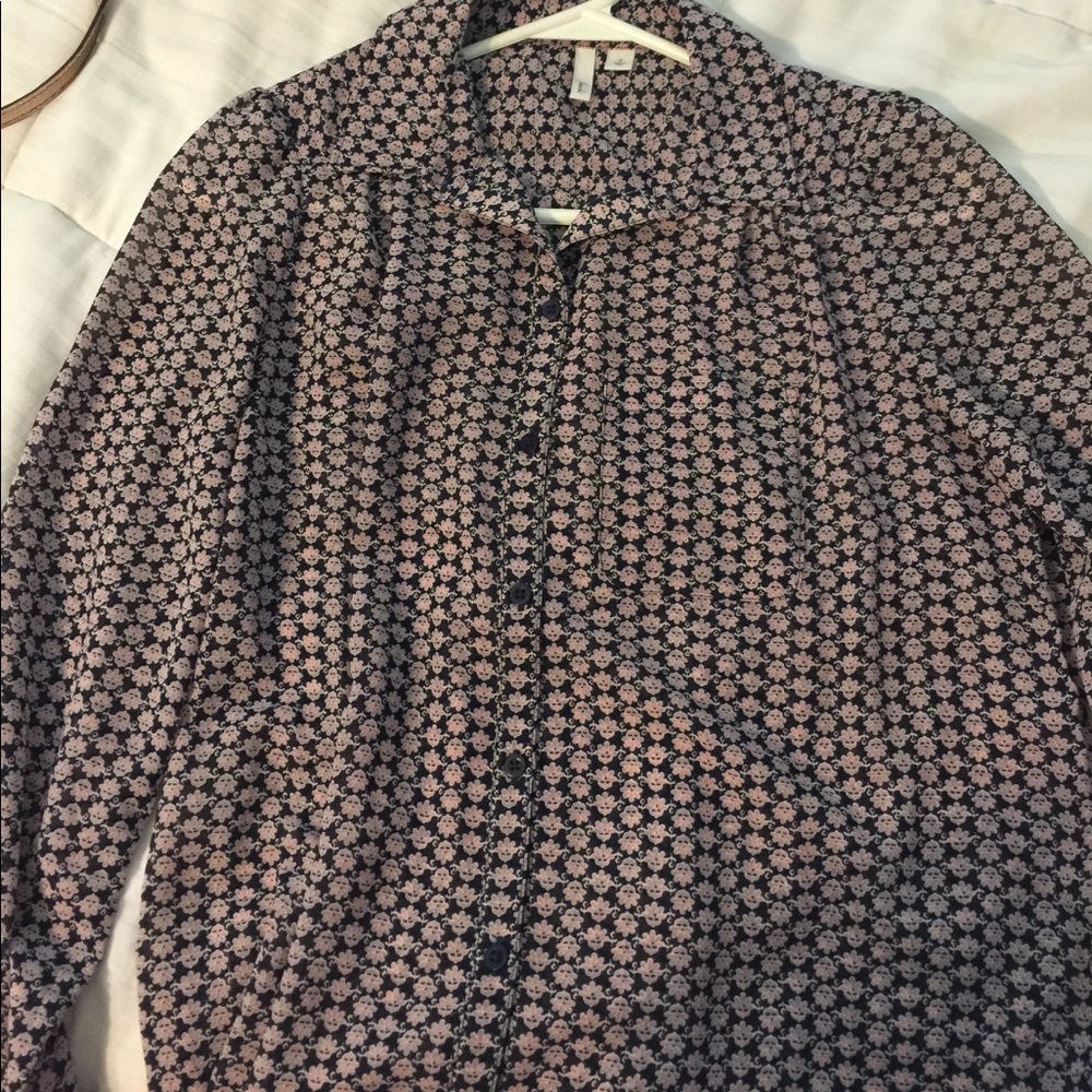 Long sleeve floral blouse