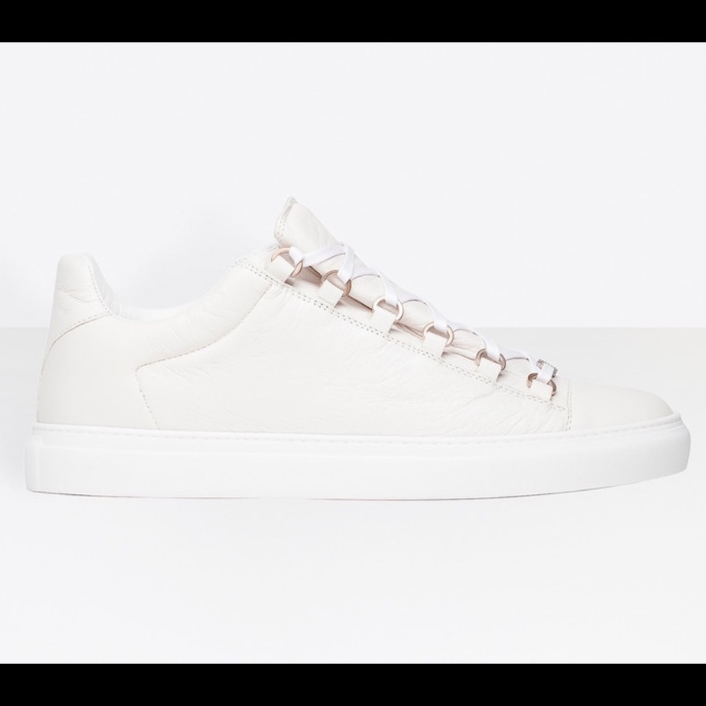 Balenciaga Areans Low