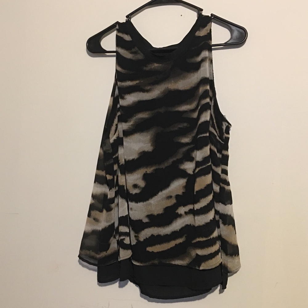 Mossimo sleeveless blouse