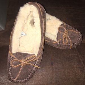 Excellent condition UGG slippers