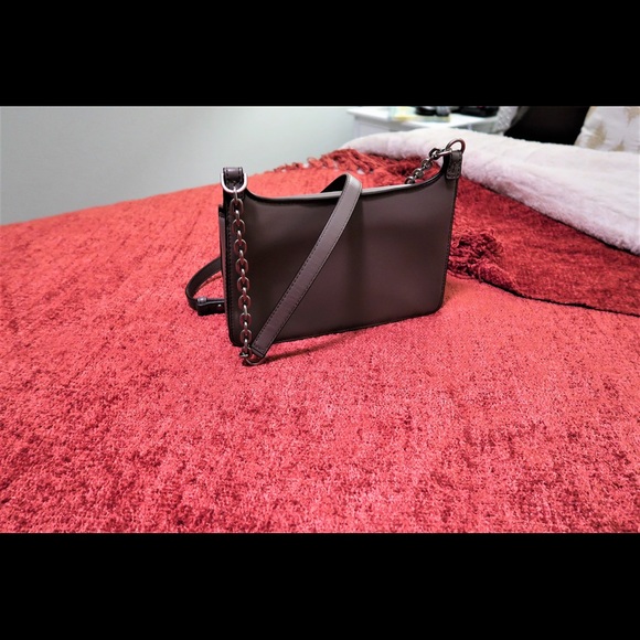 Michael Kors Natalie Medium Messenger Crossbody - Picture 3 of 8