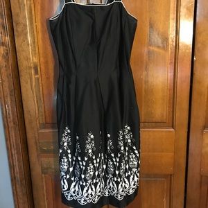 Women's dress