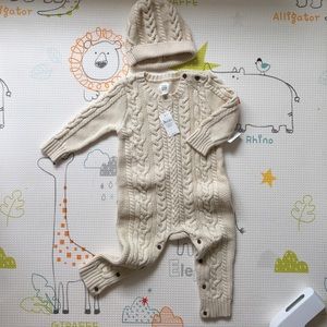 BABY GAP Cream Knitted Romper with Beanie