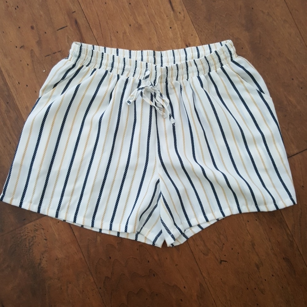 Sophie Rue Women's Striped shorts