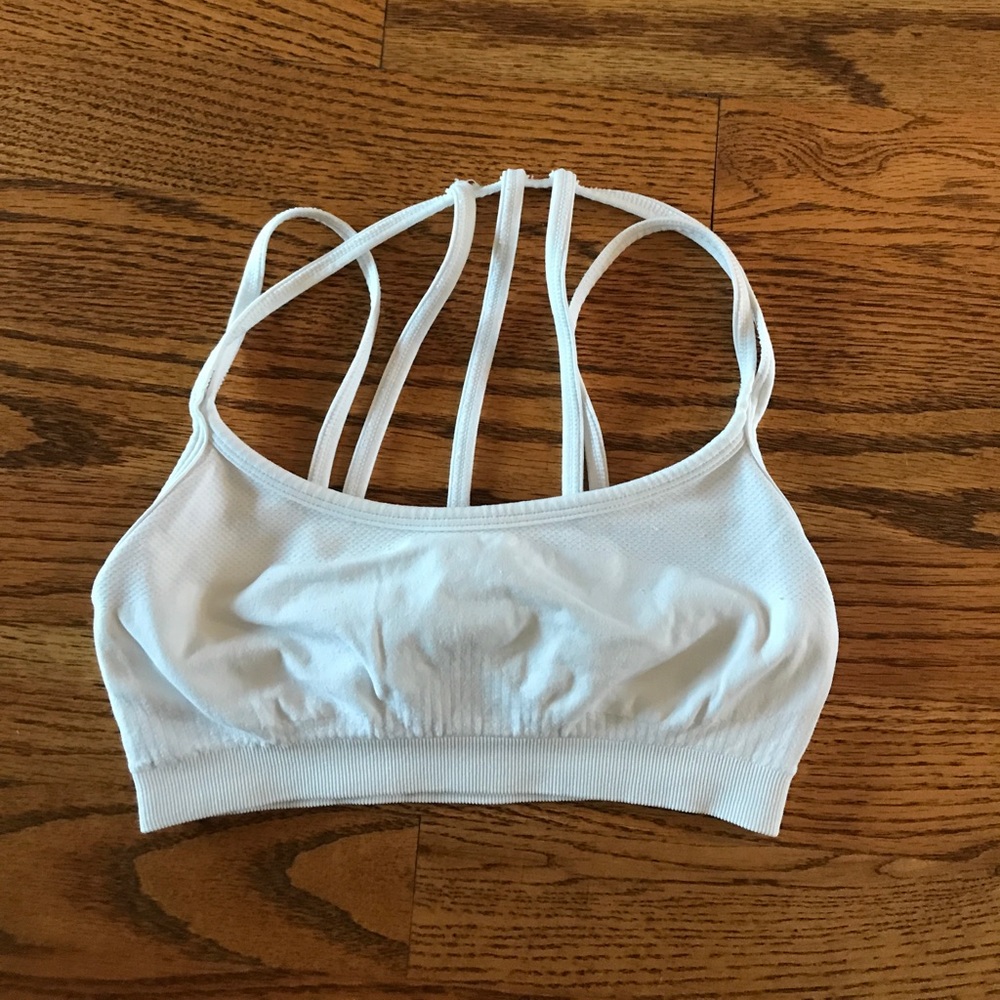 Fabletics sports bra