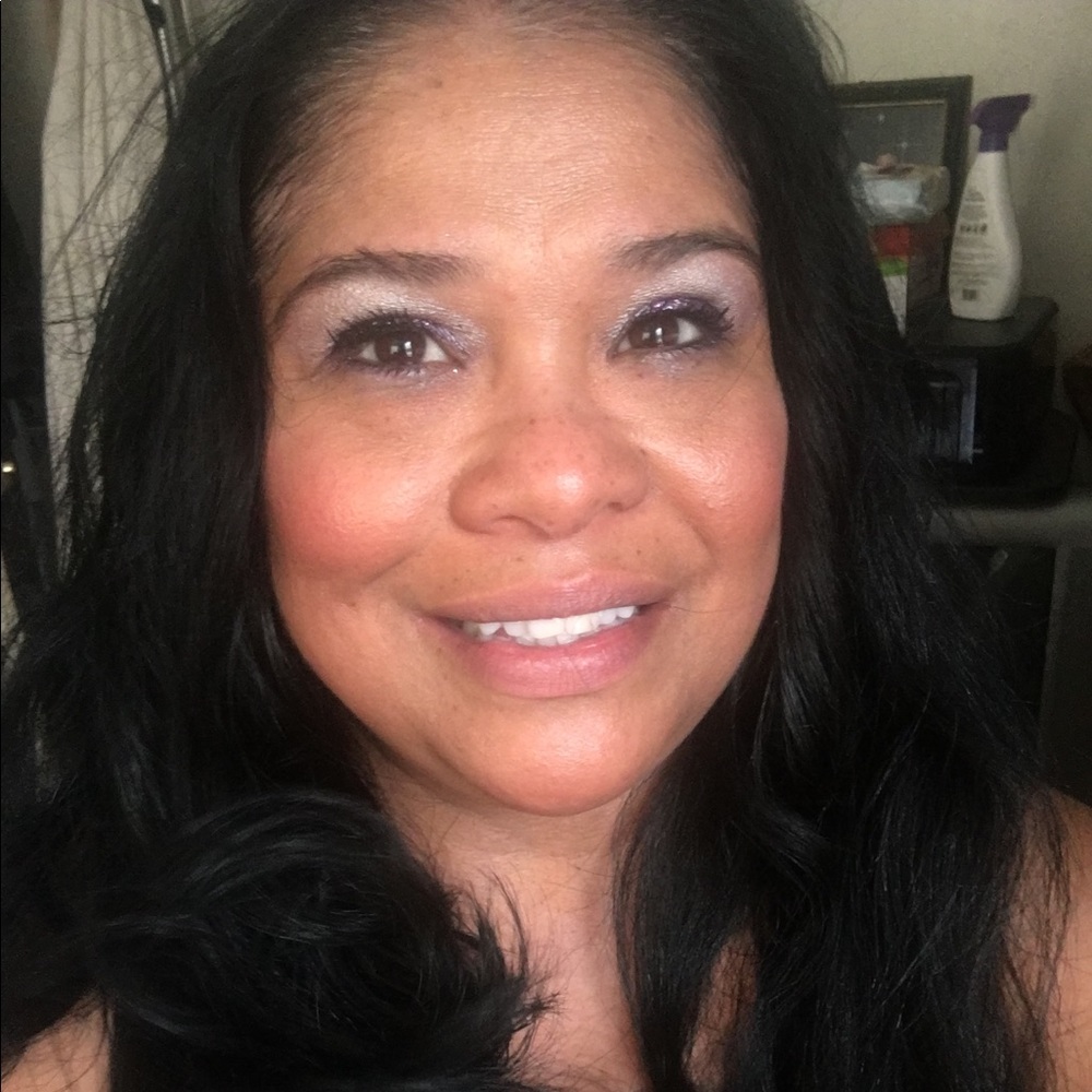 Meet your Posher, Tania