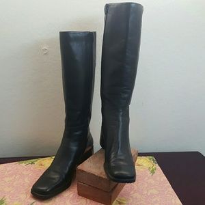 Bandolino zip up boots