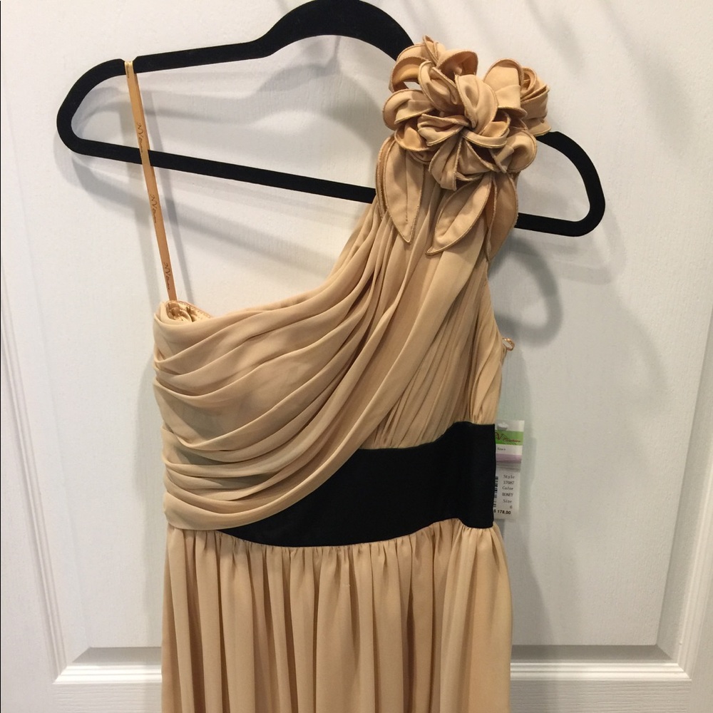 NV Couture Cocktail Dress Tan and Black Size 6 NWT