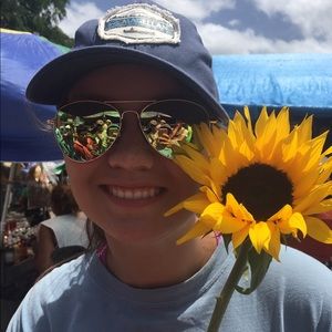 Meet your Posher, Sydney