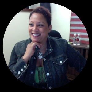 Meet your Posher, Karen