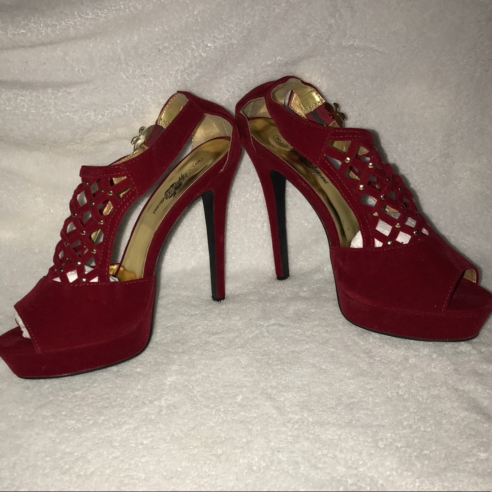 Apple Bottom Red Heels
