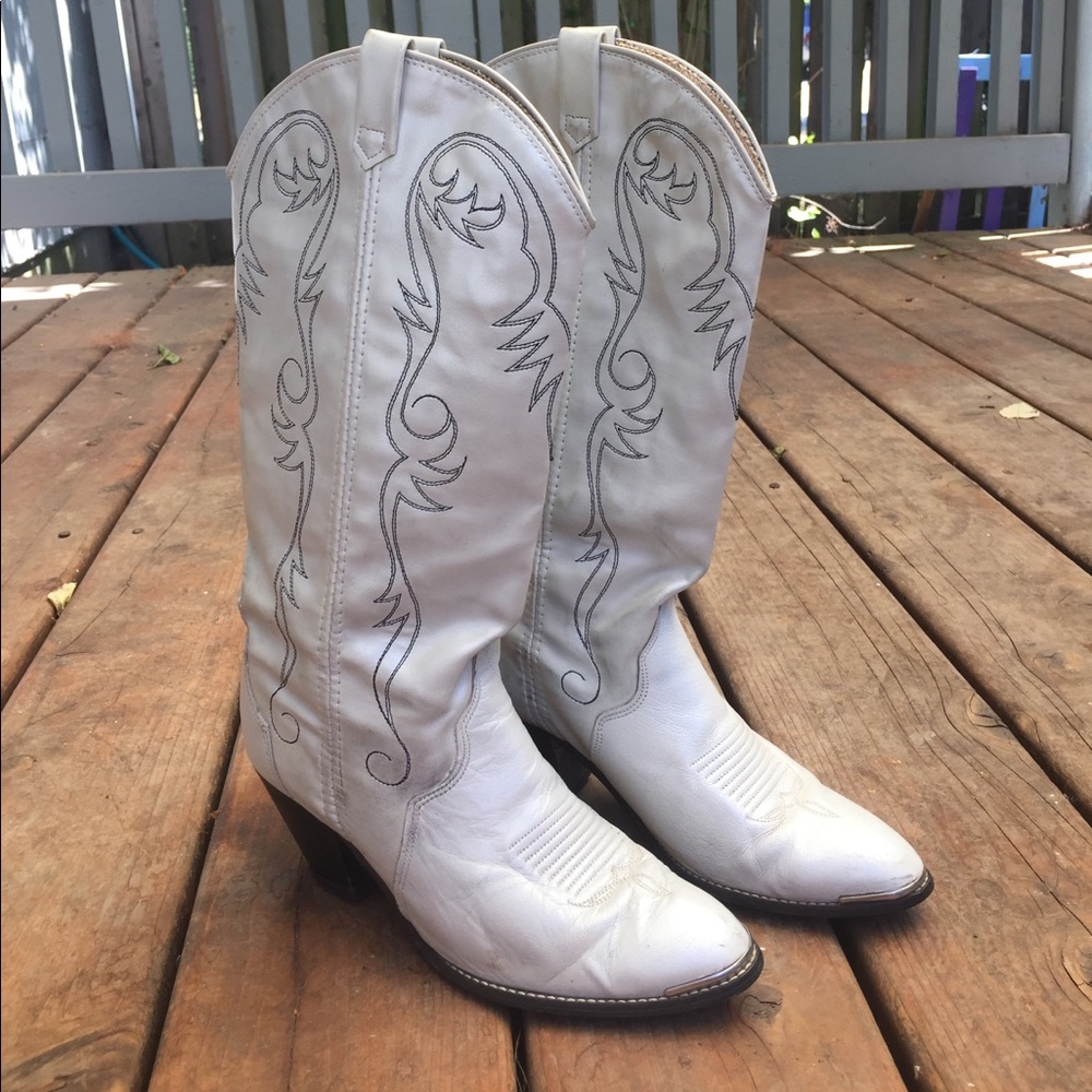Vintage White Cowboy Boots