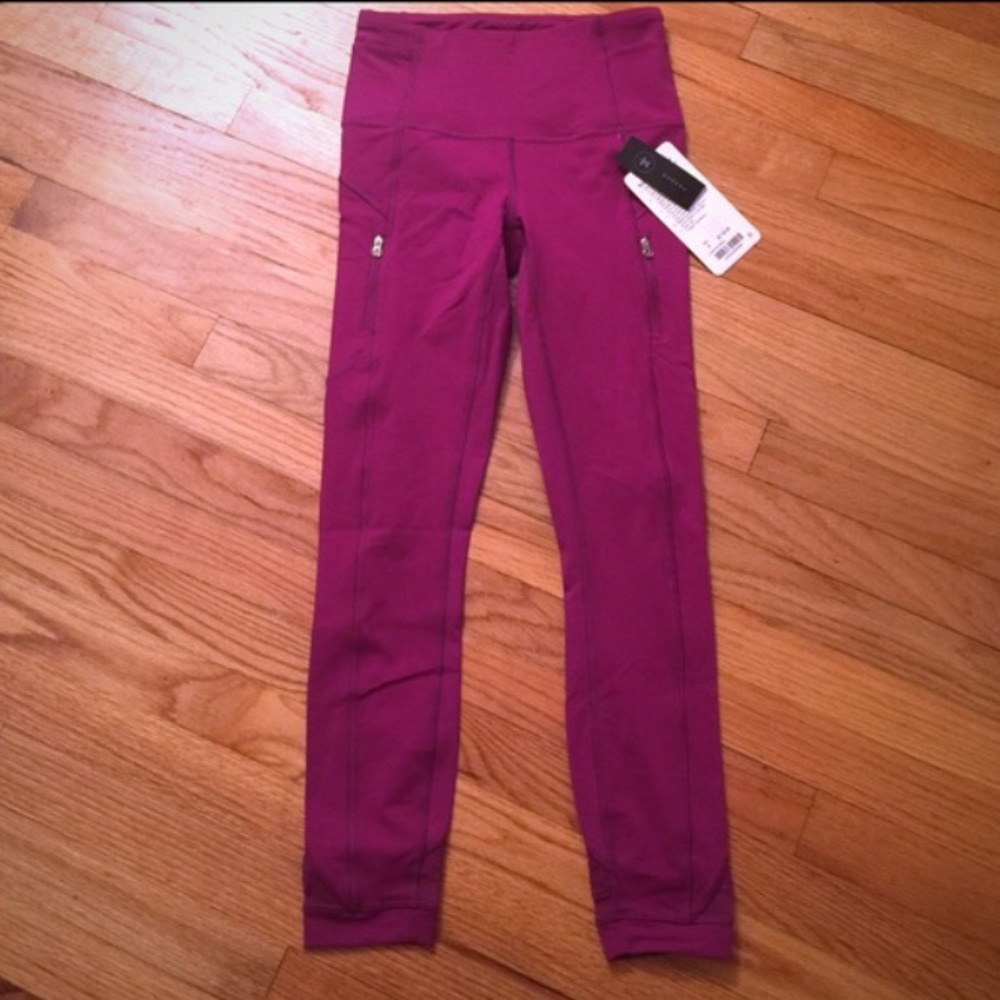 Lululemon Making Moves (7/8 leggings)