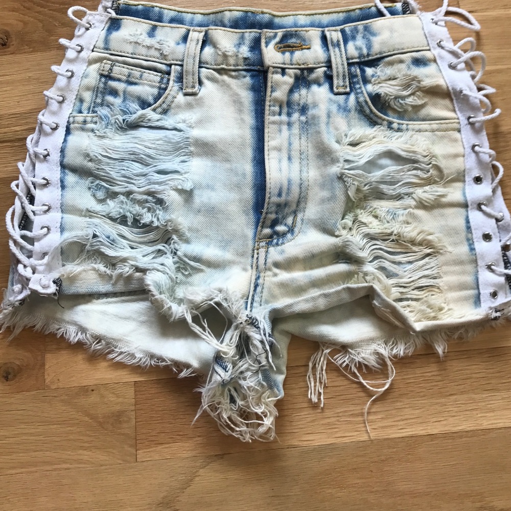 Carnage Denim shorts LF