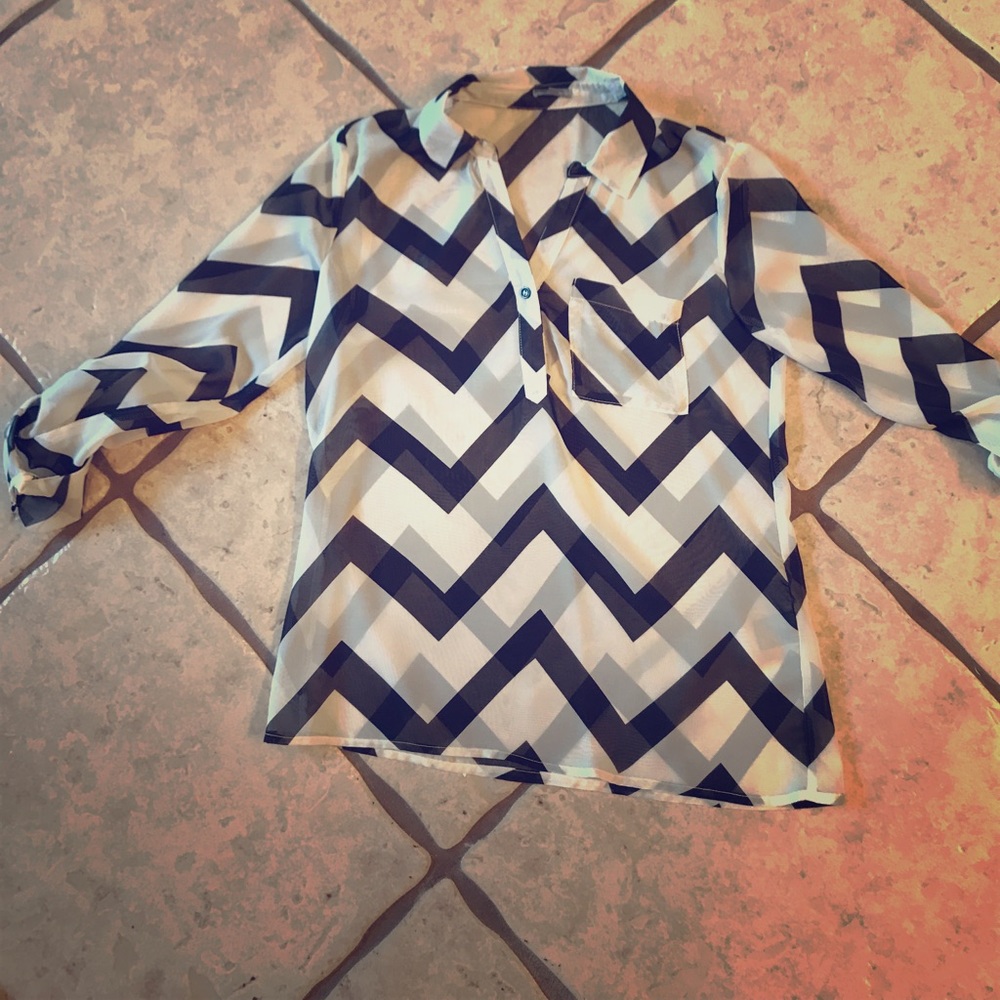 Like-New Charlotte Russe Chevron Print Sheer Top