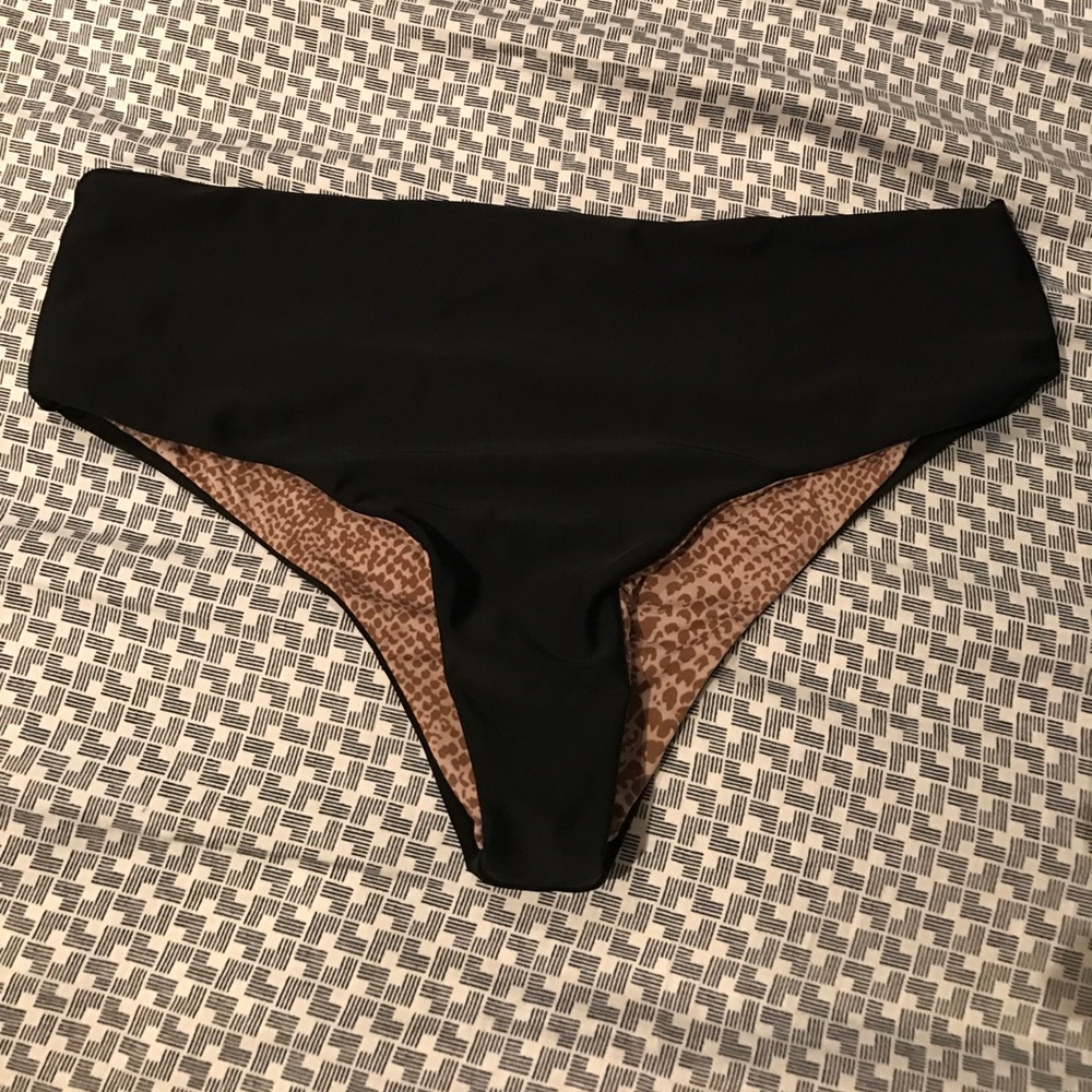 Acacia Dukes Bottom in storm
