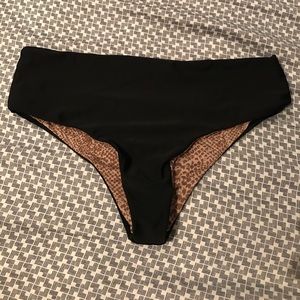 Acacia Dukes Bottom in storm