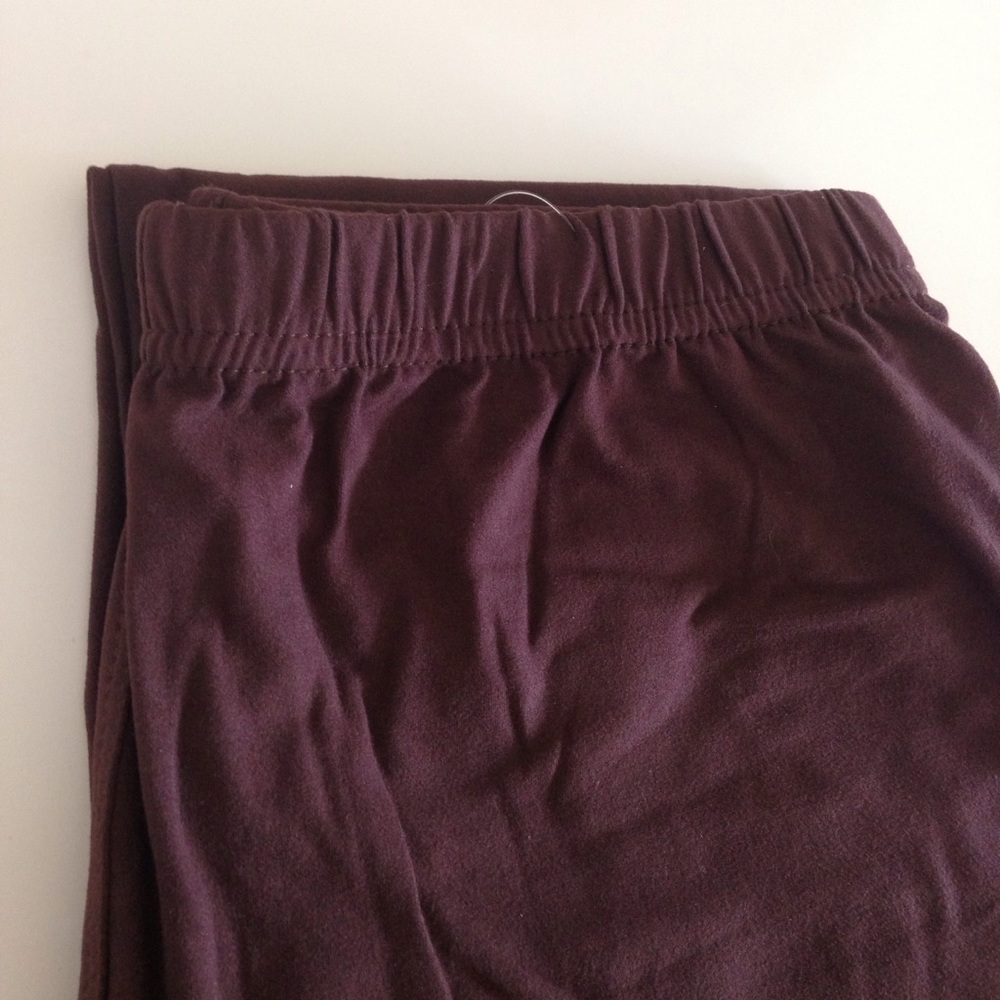 ๐ฅ LAST ONE ๐ฅ Brown Soft Leggings - Picture 6 of 8