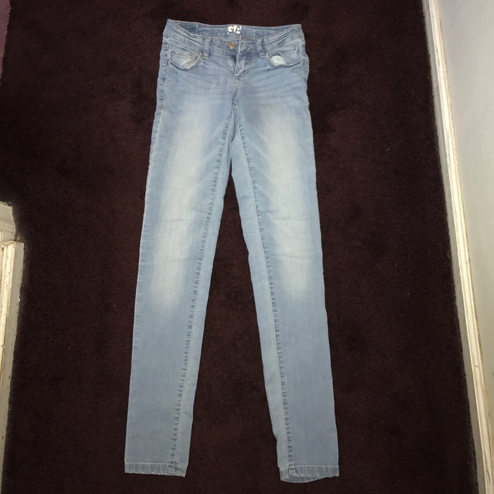 Light wash garage skinny jeans