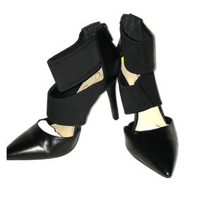 Jessica Simpson Black Heels