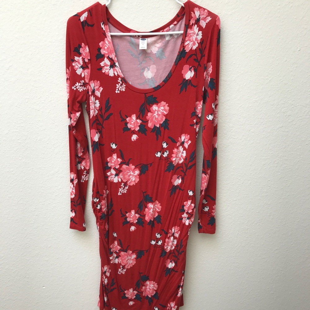 Bodycon Floral Maternity Dress 👗