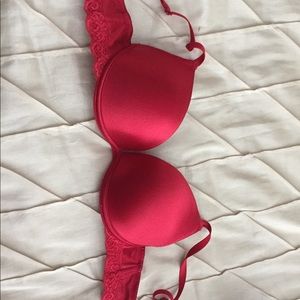 FREDERICKS BRA