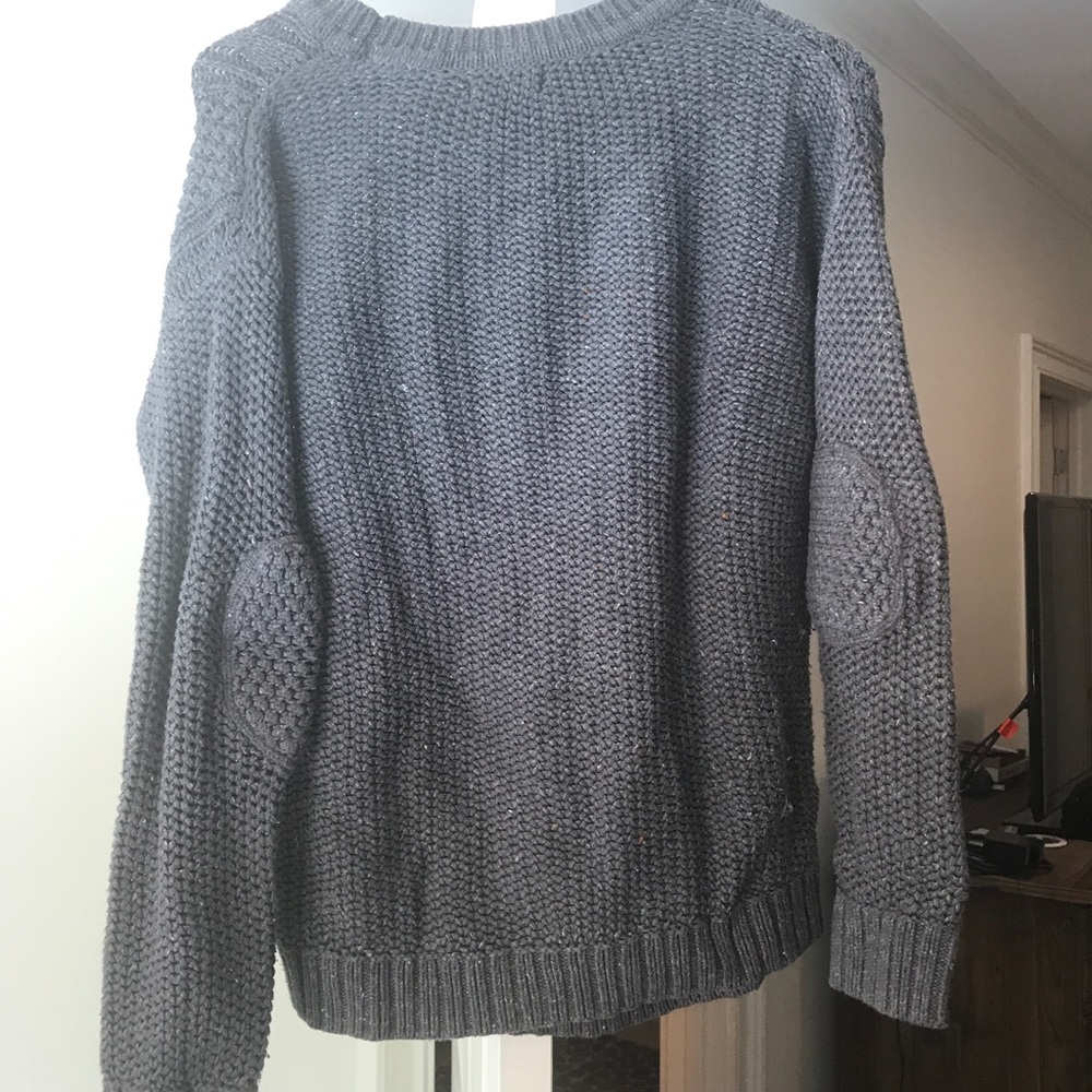 BDG knit sweater!!