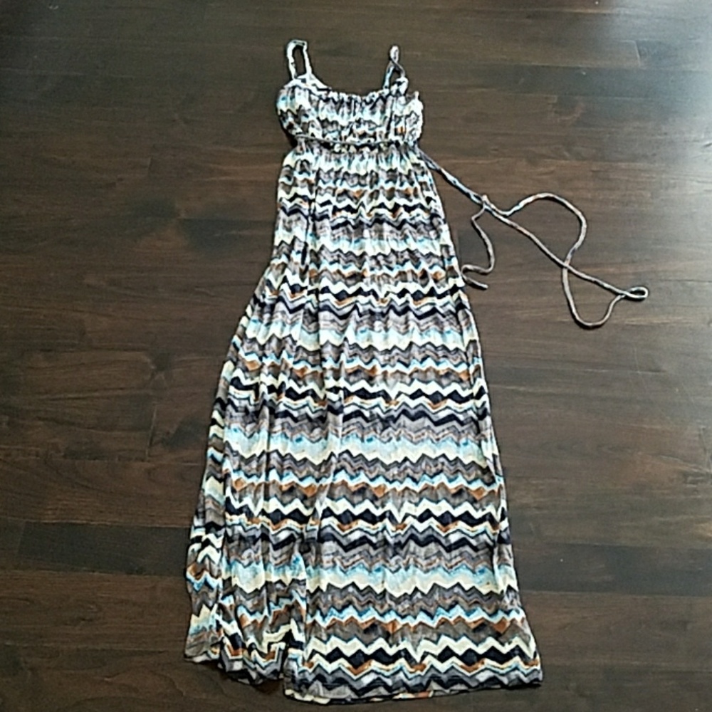 Beautiful cotton Quiksilver new maxi dress small