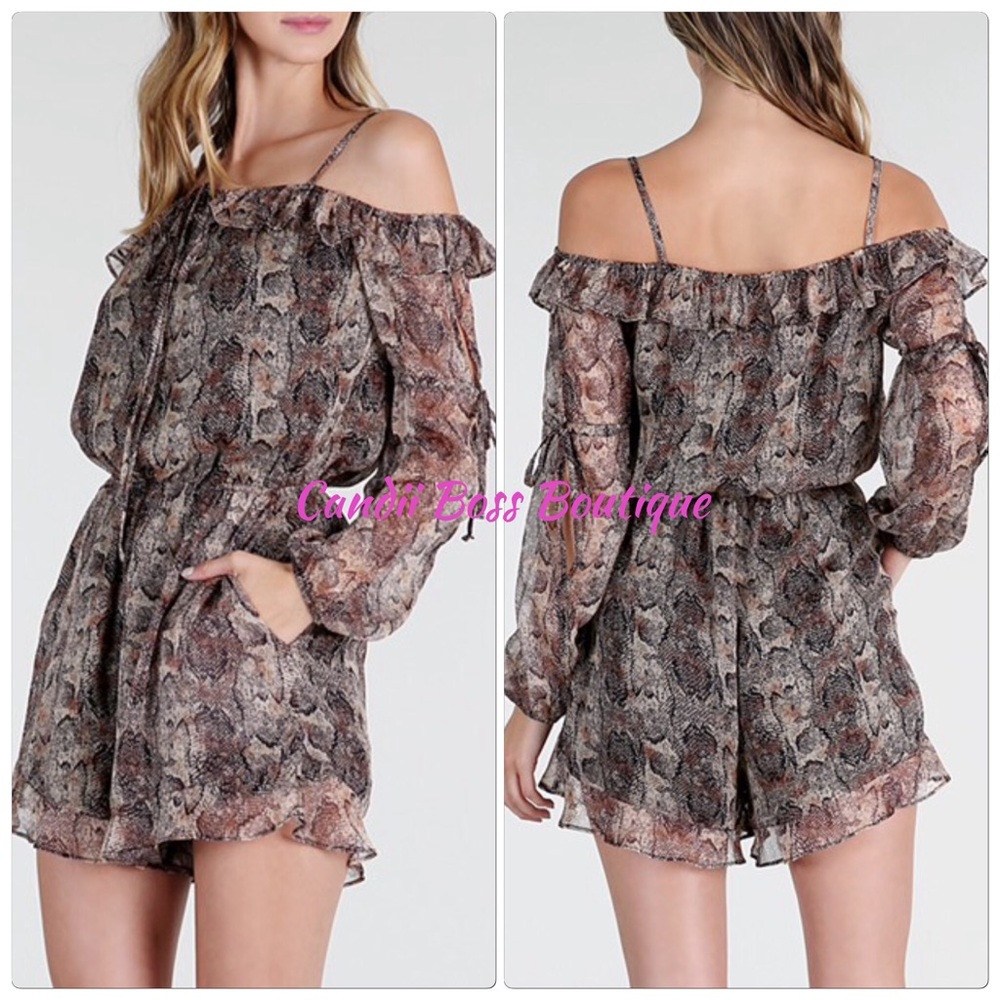 ⭐️New!⭐️ Snakeskin Print, Off the Shoulders Romper