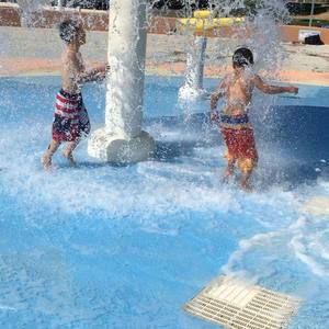 Meet your Posher, Phounith