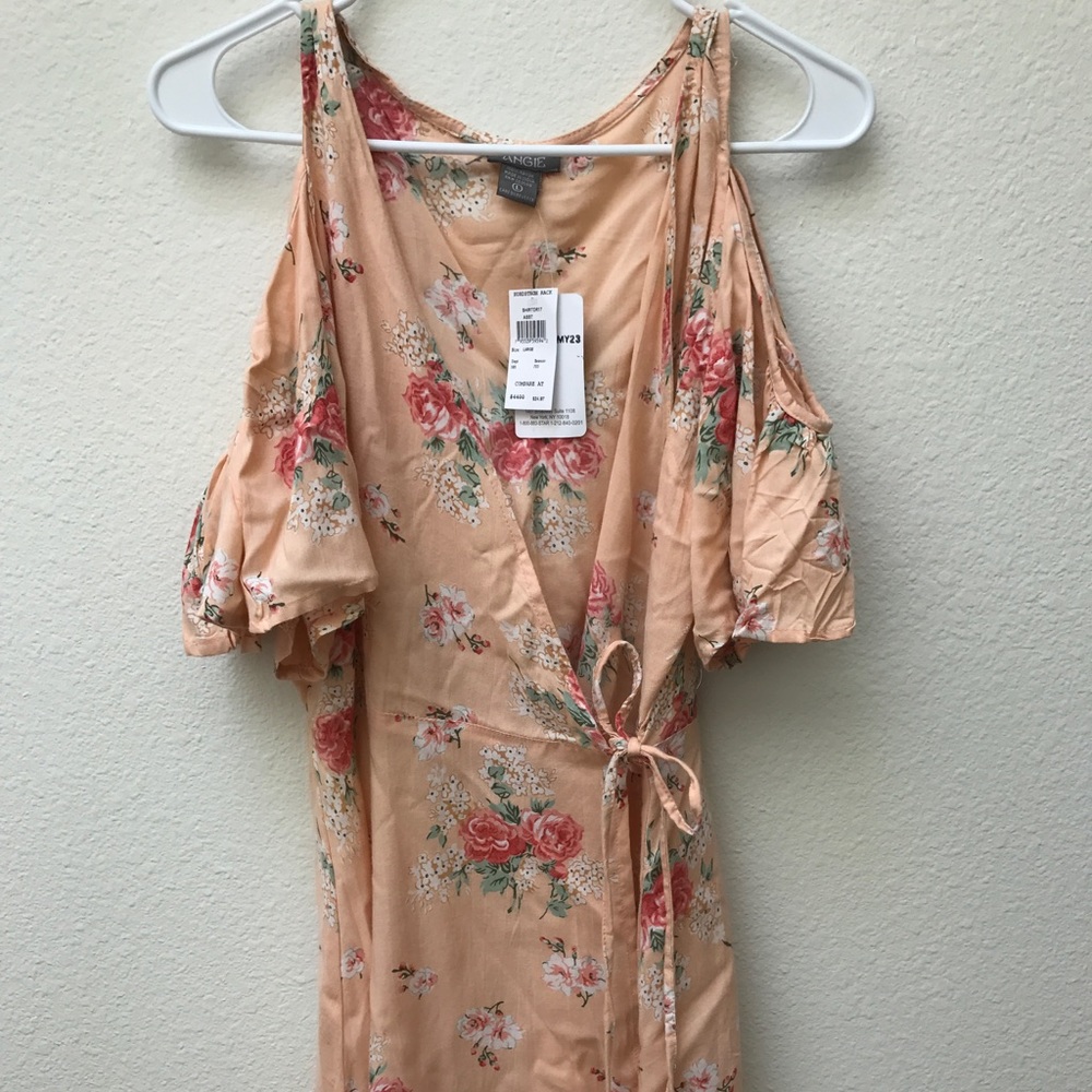 Cold shoulder true wrap dress ❤️
