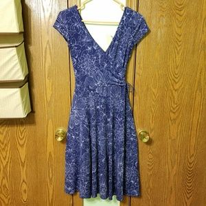 New York and Co. floral wrap top dress