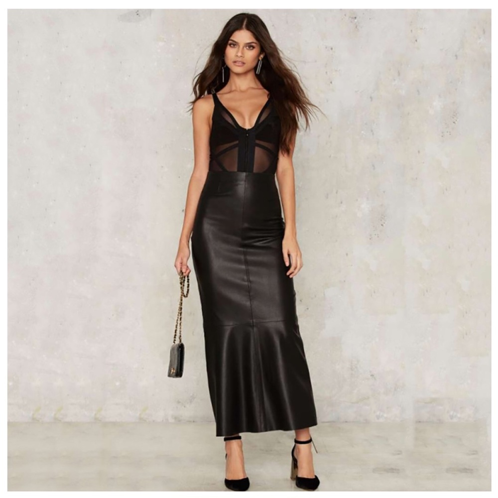 🆕 Black Vegan Leather Long Skirt - Picture 4 of 4