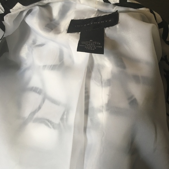 ⭕️INVESTMENTS - Black & White Jacket - Picture 6 of 7