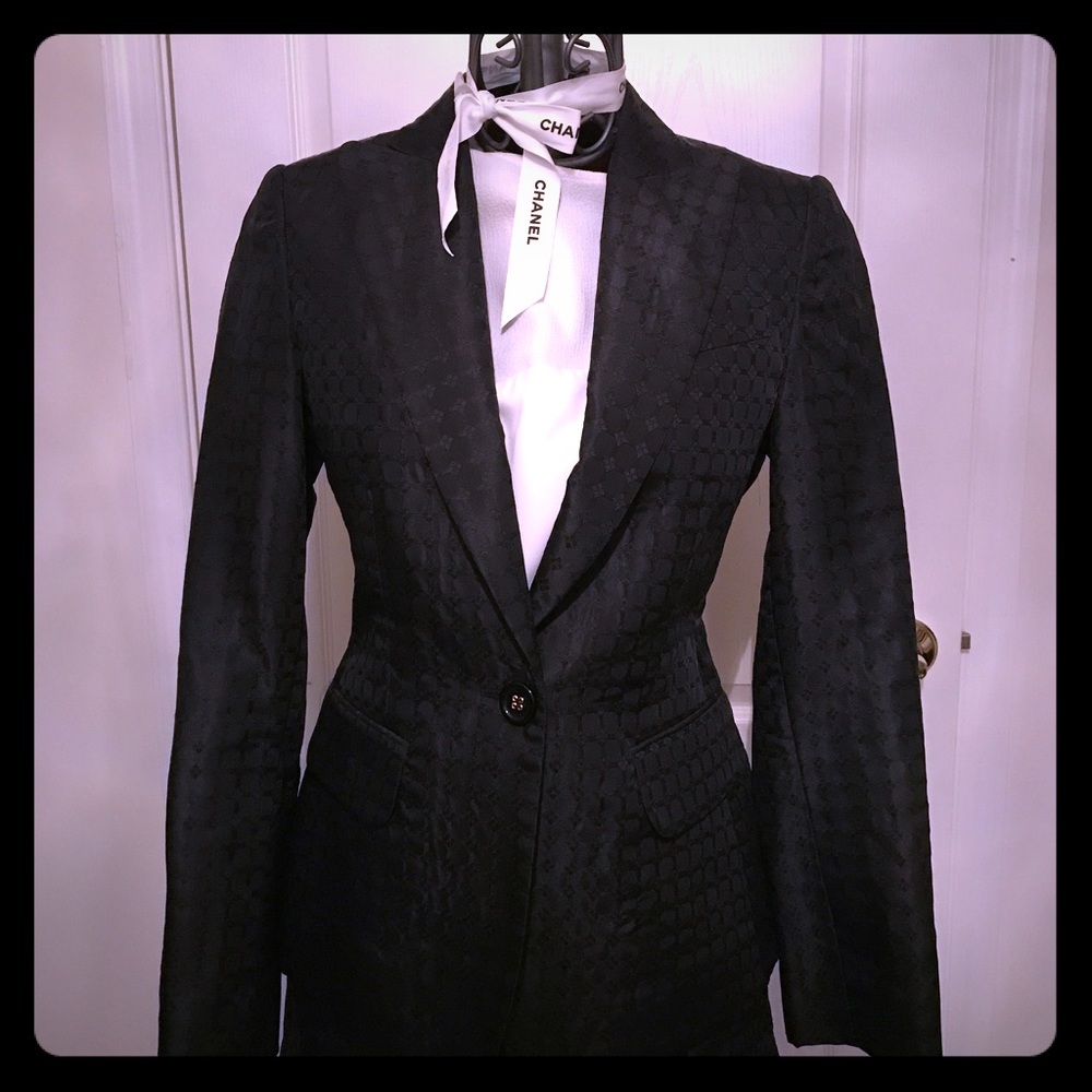 BCBG jacquard blazer