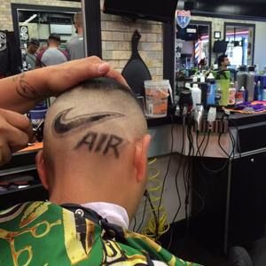 Meet your Posher, Christian