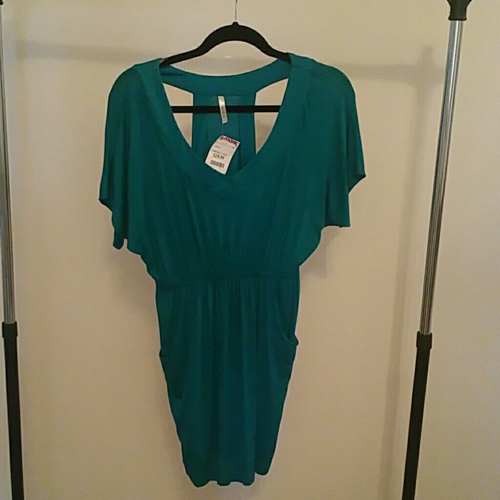NWT Bella D Sassy Dress, Women's Size M