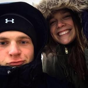 Meet your Posher, Devin