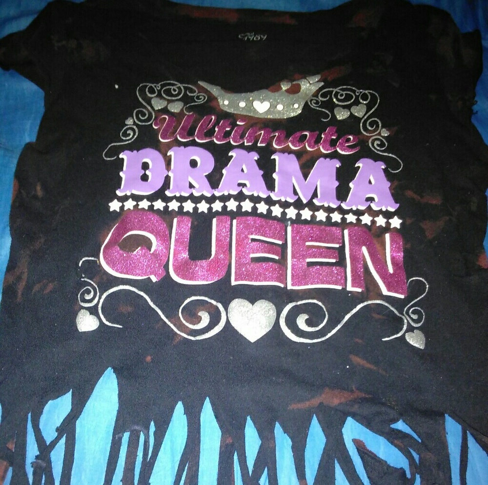 a customize rip bleach  t- shirt for kids