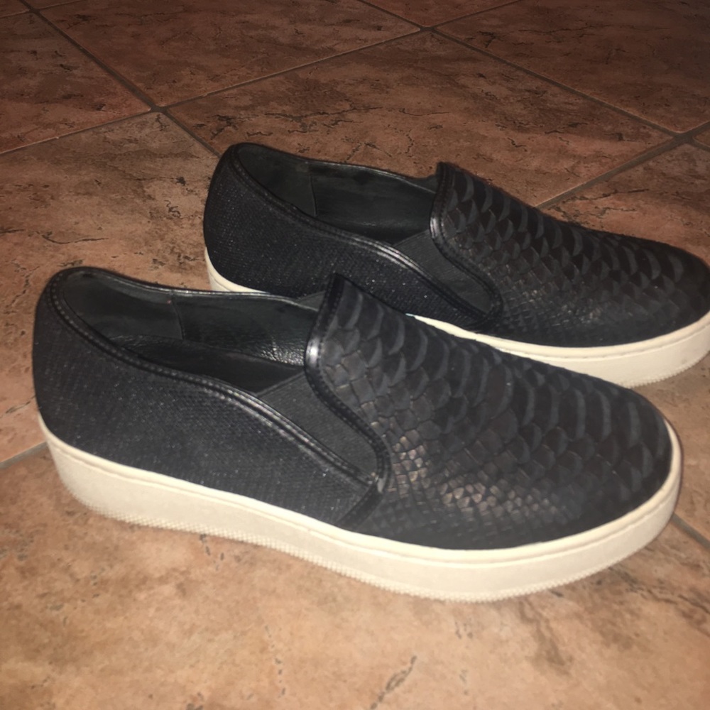 Vince camuto sneakers