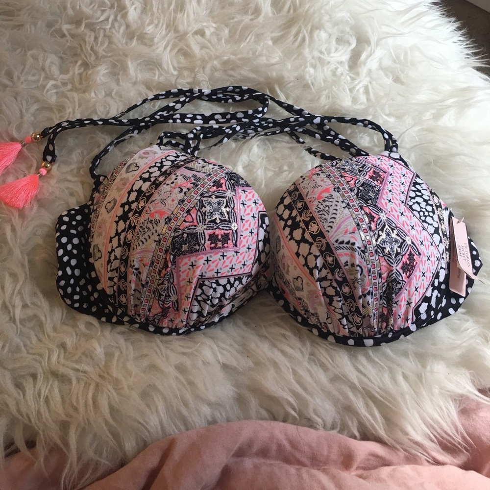 SALE ! ✨Victoria Secret Molded Push up Bikini Top