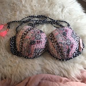 SALE ! ✨Victoria Secret Molded Push up Bikini Top