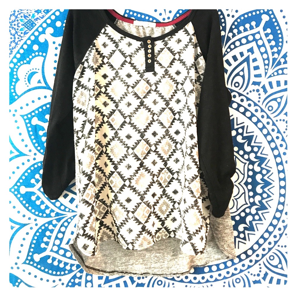 Tribal printed half sleeve shirt.