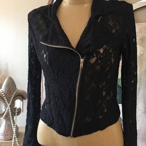 Forever 21 black lace zip up cropped jacket Sz L