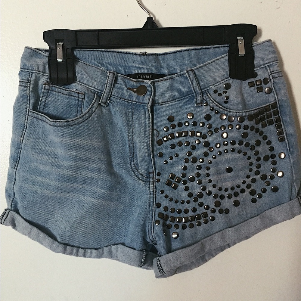 cute forever 21 bedazzled shorts