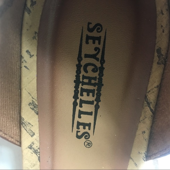 Seychelles Lace Toe Wedge - Picture 4 of 8