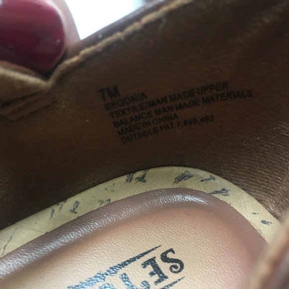 Seychelles Lace Toe Wedge - Picture 5 of 8