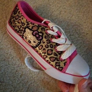 Hello Kitty Glitter Leopard Shoes