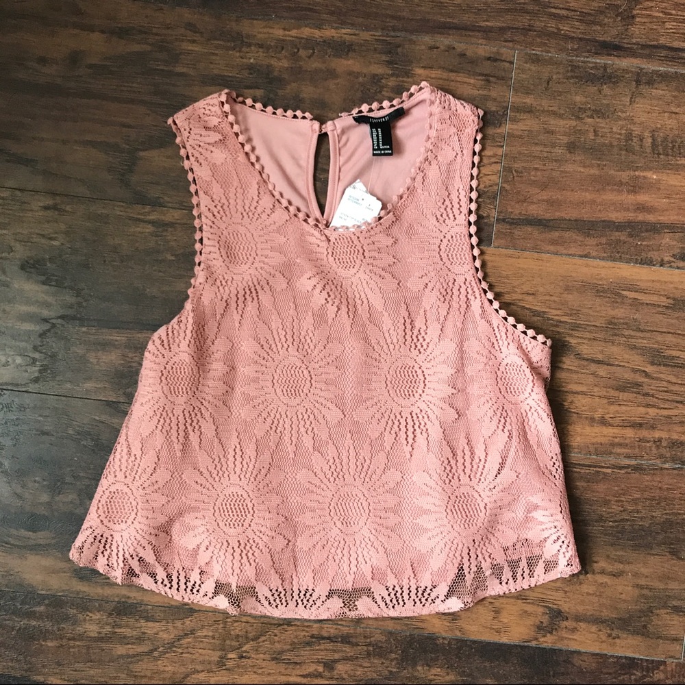 Forever 21 Daisy Lace Crop Top
